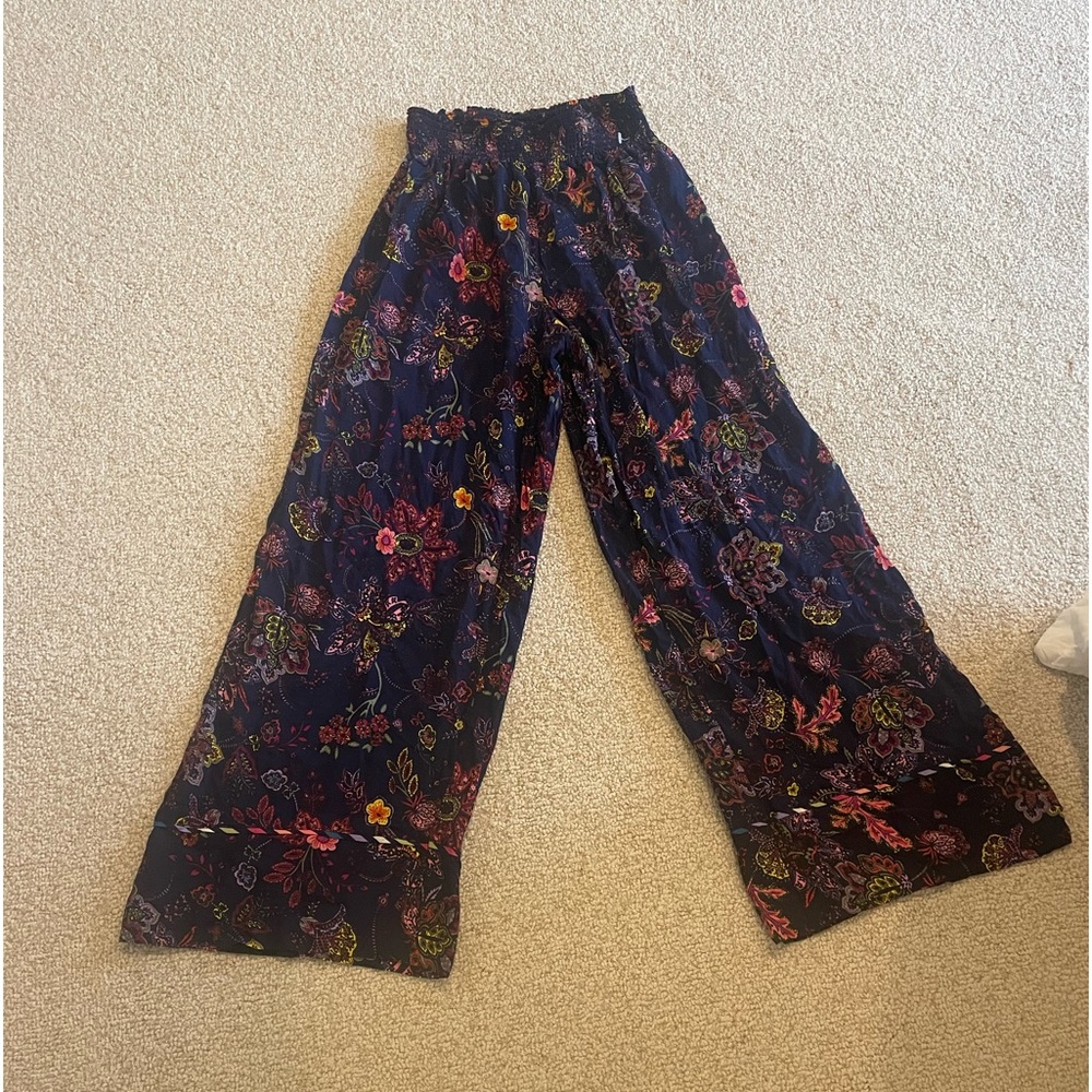 Anthropologie pajama bottoms size extra small. NWOT